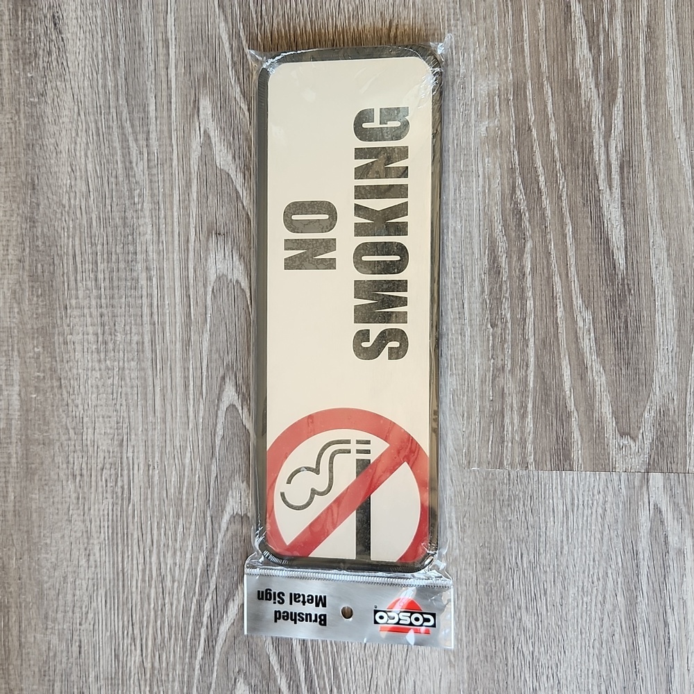 No Smoking Sign ** New **